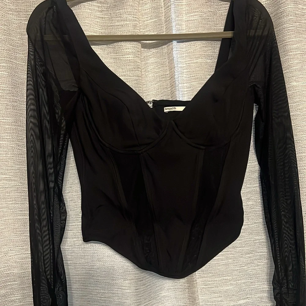 House of CB Black Sheer Sleeve Top - Picture 4 of 6